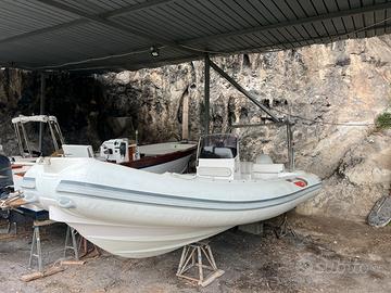 Gommone selva 6,40 con motore 115 hp selva/yamaha