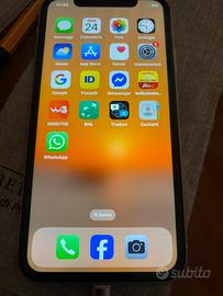 IPHONE 11 NUOVISSIMO USATO POCHINO EURO 200 O CAMB
