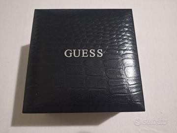 Scatola Guess portagioie