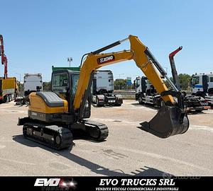 MINIESCAVATORE XCMG XE60GA ANNO 2026 NUOVO!!!
