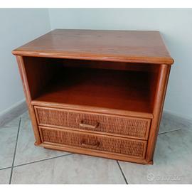 Comodino in vimini con due cassetti 