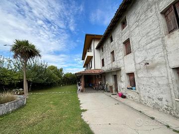 INTERESSANTE CASA INDIPENDENTE