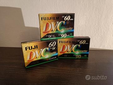 3x Mini DV Fujifilm DVC cassette