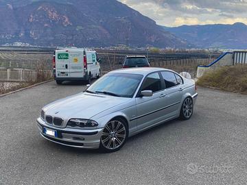 BMW Serie 3 (E46) - 2001