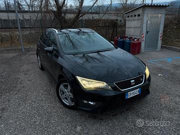 SEAT LEON FR