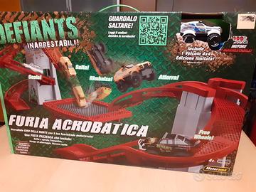 pista macchine con jeep con scatola