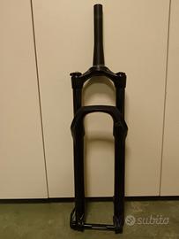 forcella MTB roch shox rochshox nofox 