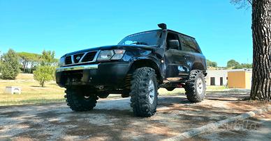 Nissan patrol gr