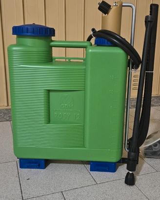 Spruzzatore a pompa manuale