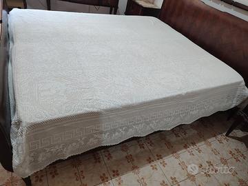 coperta matrimoniale in filet 