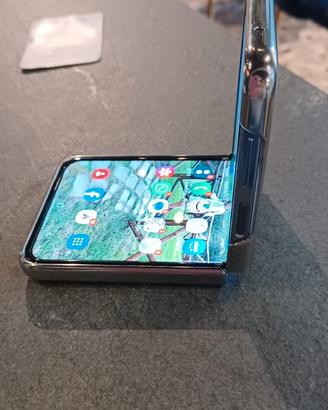 samsung zflip4