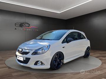 Opel Corsa 1.6 T 192CV 3 porte OPC
