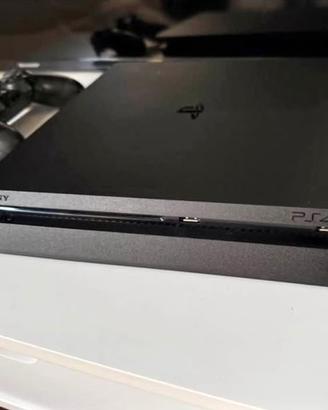PlayStation 4 Slim 1TB