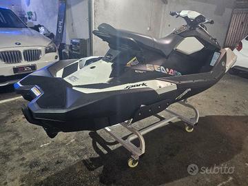 🚀 SEA-DOO SPARK 3 POSTI – PARI AL NUOVO-11 ORE