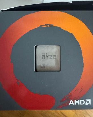 AMD RYZEN 7 2700X