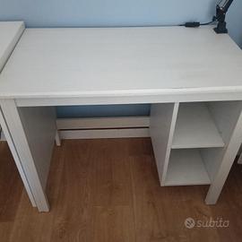 scrivania ikea modello Brusali 
