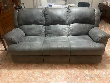 Divano pari al nuovo