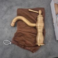 Rubinetto bagno