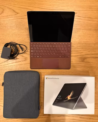 Microsoft Surface Go con tastiera