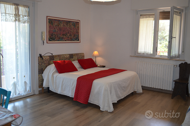 Monolocale in villa a Mondello