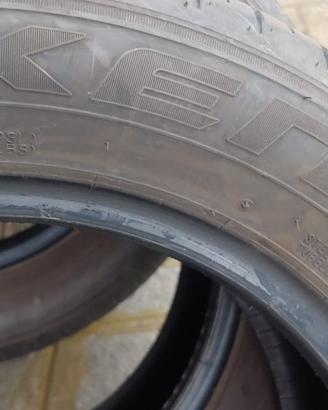 Gomme Falken