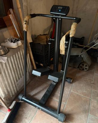 Stepper Fitness con Manubrio e Display Digitale
