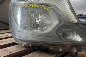 FARO DESTRO SPRINTER 2015