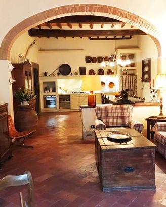 Appartamento di 123 m² con 4 locali a Castellina i