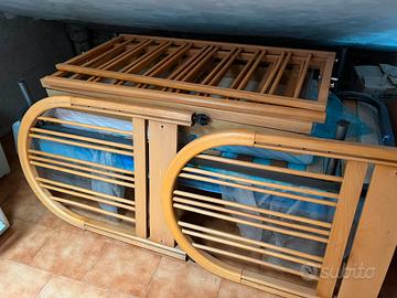 Lettino per bambini in legno + materasso