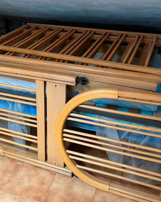 Lettino per bambini in legno + materasso