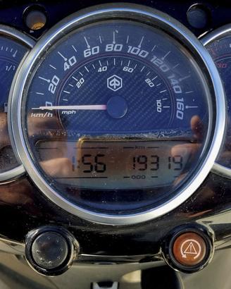 Beverly 300 - (2018)