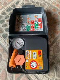 Kit riparazione e gonfiaggio gomme