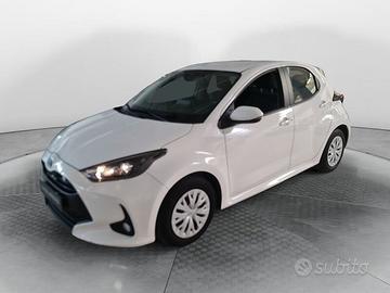 Toyota Yaris 1.5 Hybrid 5 porte Active