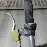 2 bici Mountain bike