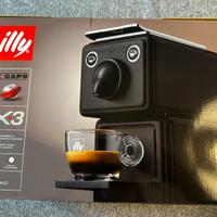 Macchina caffe Illy x3