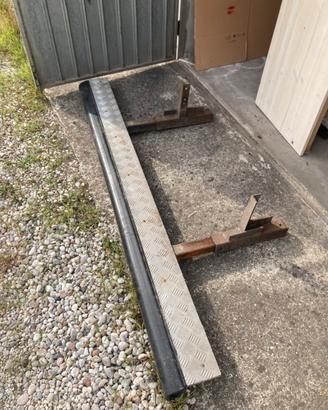 Paraurti/ sponda posteriore per camion o furgone