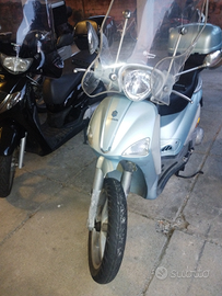 Liberty piaggio 200 cc