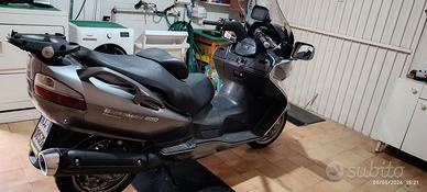 MAXISCOOTER SUZUKI BURGMAN 650 EXECUTIVE ABS