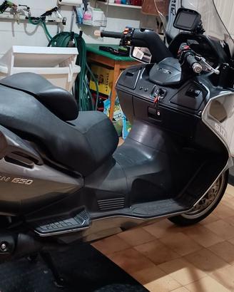 MAXISCOOTER SUZUKI BURGMAN 650 EXECUTIVE ABS