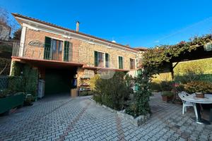 Privato vende