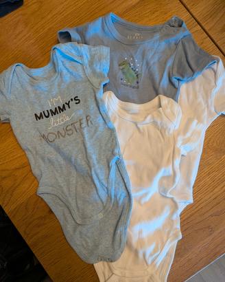 Lotto body e magliette 3-6 mesi