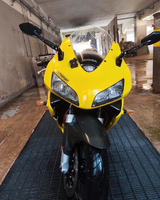 HONDA CBR 600 RR