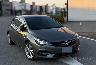Opel astra 2022 GSLINE unico proprietario EURO6D