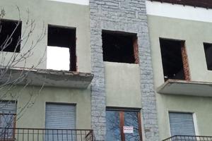 Casa indipendente con rustico e terreno