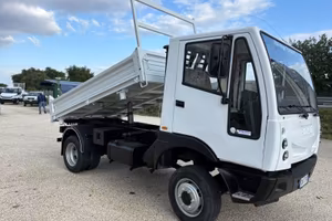 BUCHER 4x4 ribaltabile trilaterale