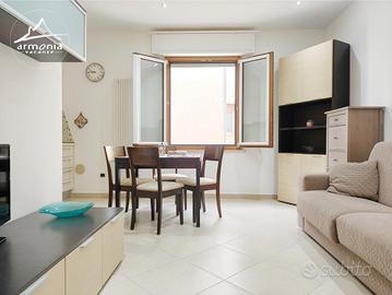 Appartamento Messina_5 posti letto_clima_250 m dal