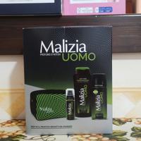 Kit da viaggio con pochette