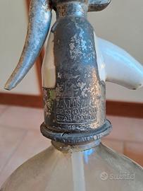 Sifone da seltz in vetro del 1944