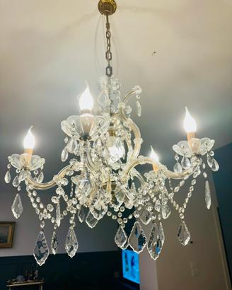Lampadario in vetro e cristallo a goccia