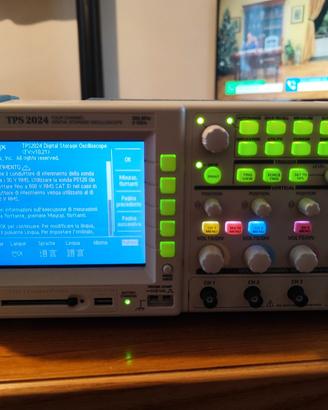 Tektronics TPS 2024 canali isolati